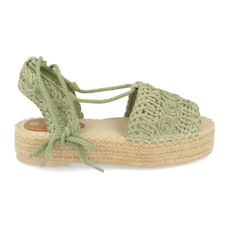 Alpargata abierta de crochet verde - Imagen 2