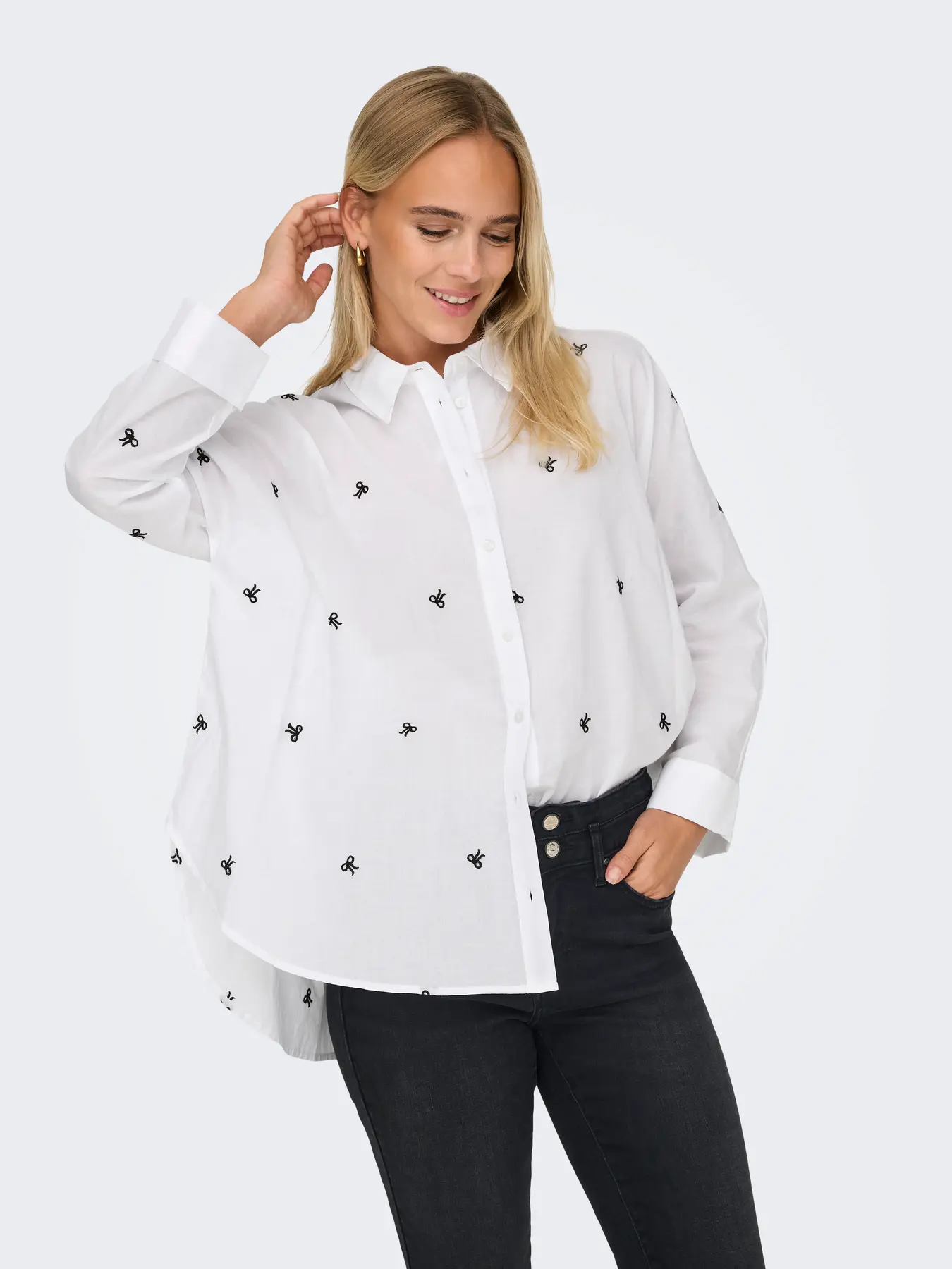 camisa blanca bordada ONLY- 10y20 Only Woman