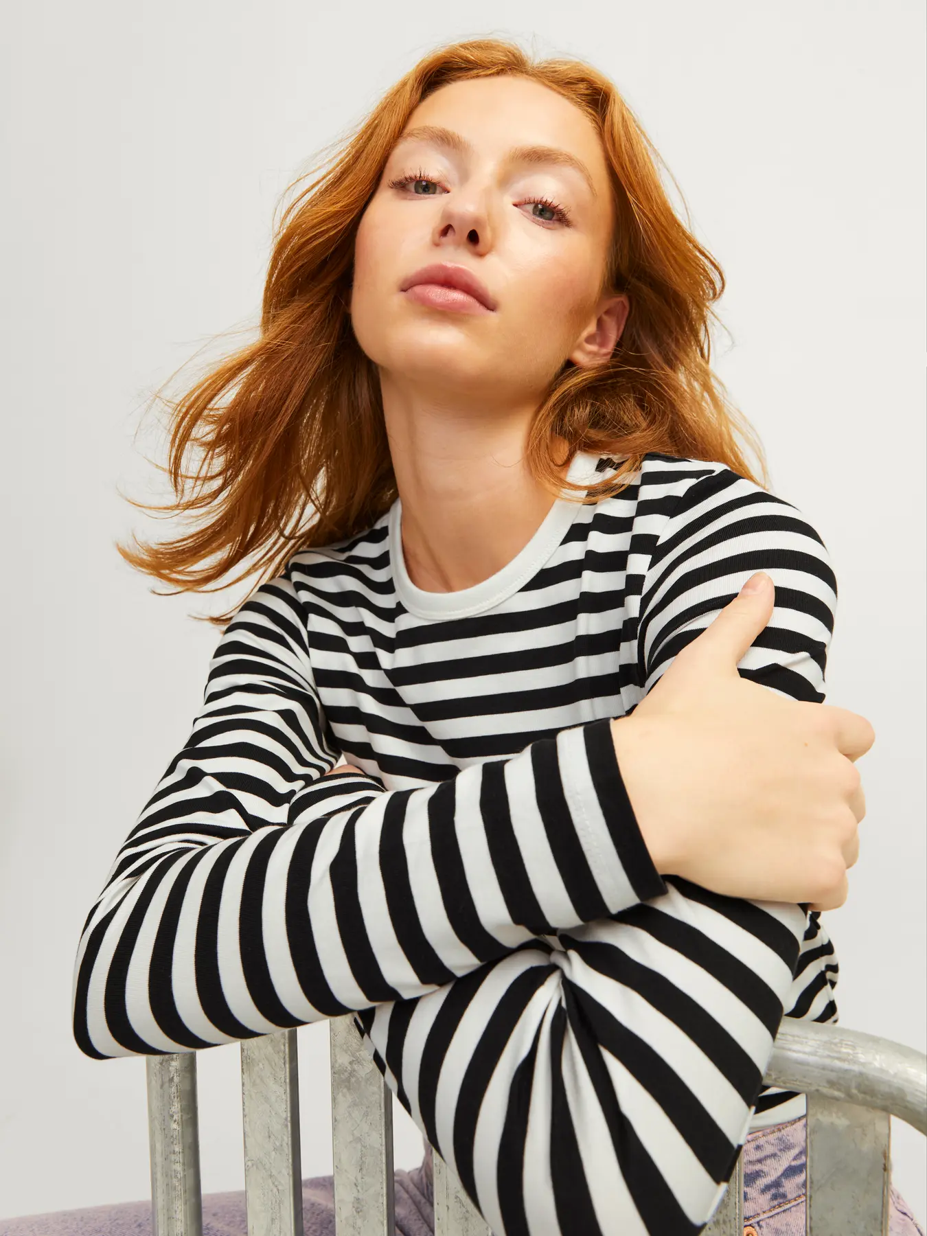 Detalle de camiseta rayas marineras JJXX- 10y20 Only Woman