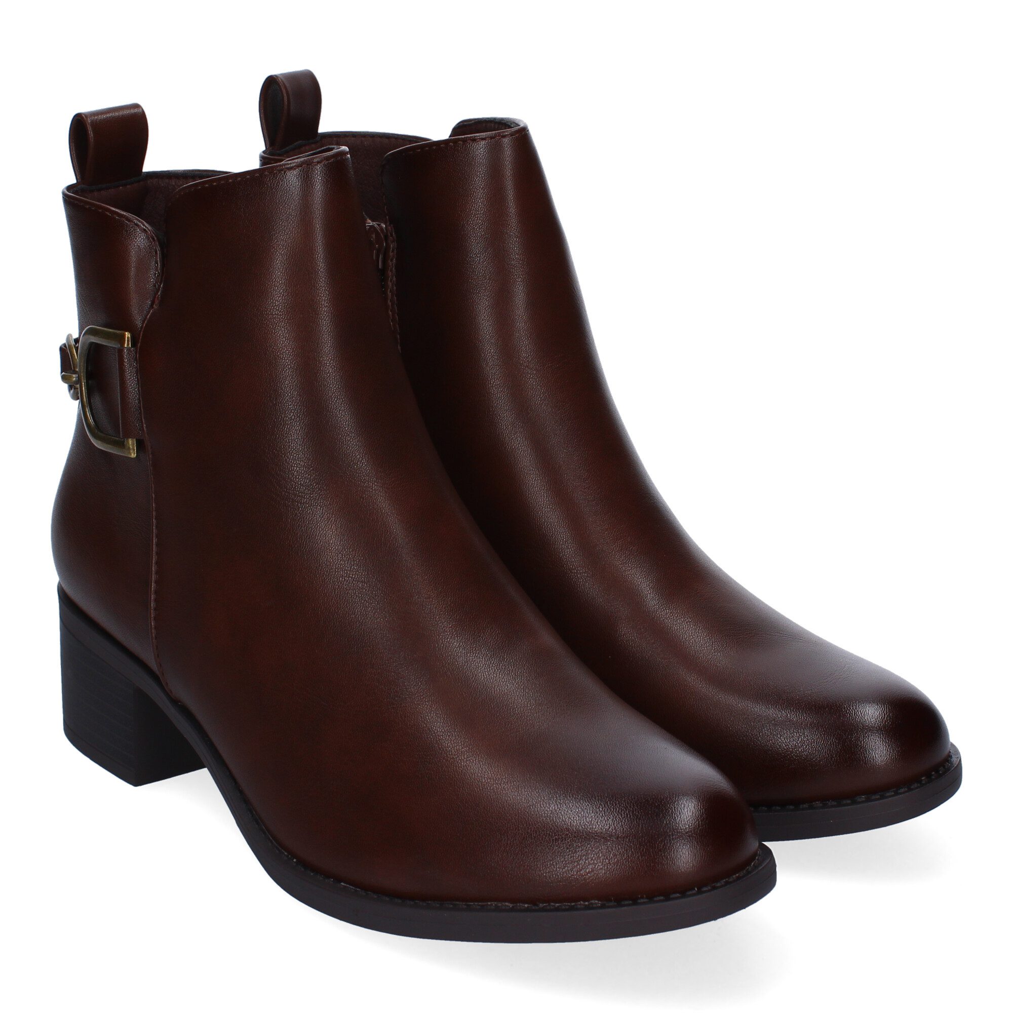 Botines con hebilla marrón