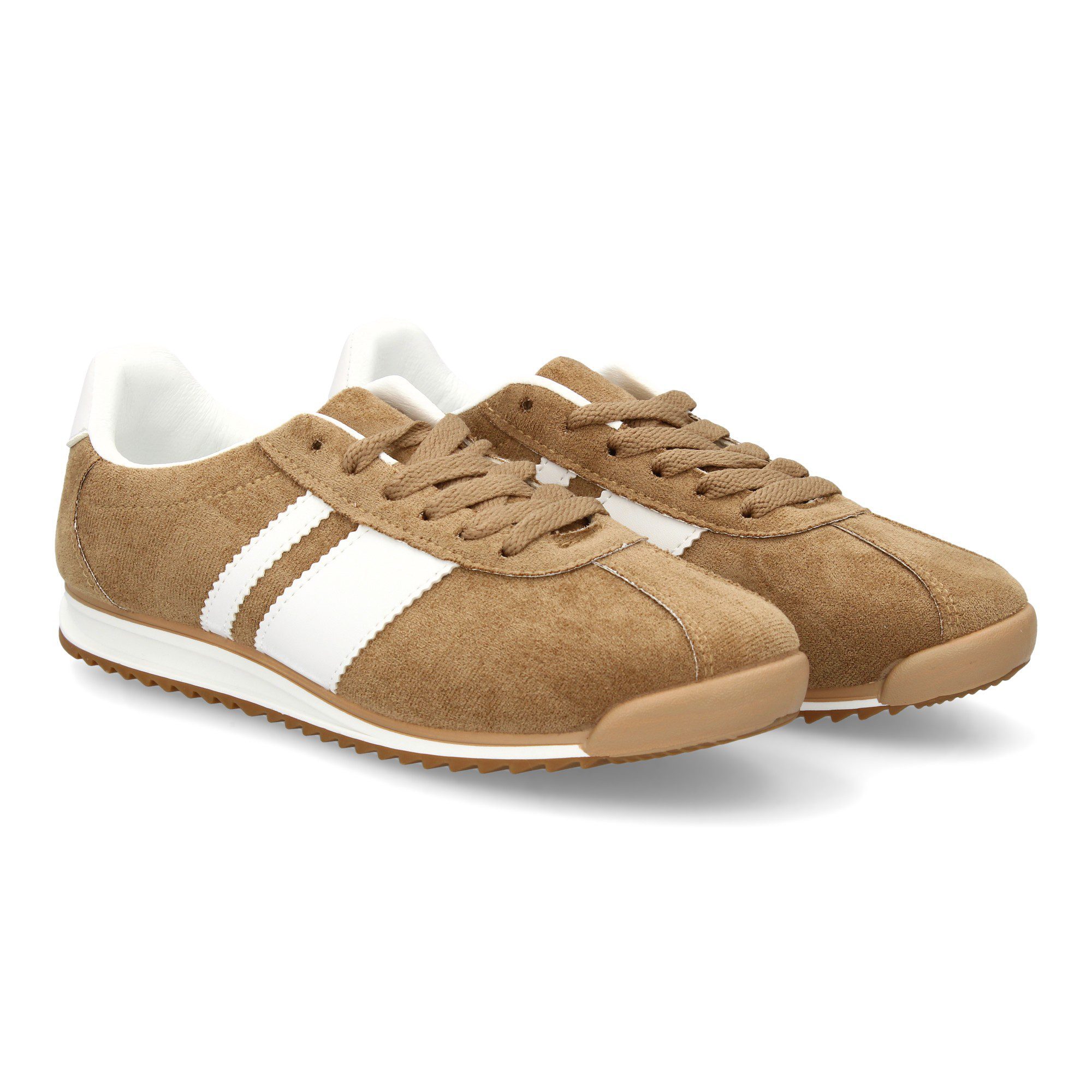 Deportiva estilo retro kaki