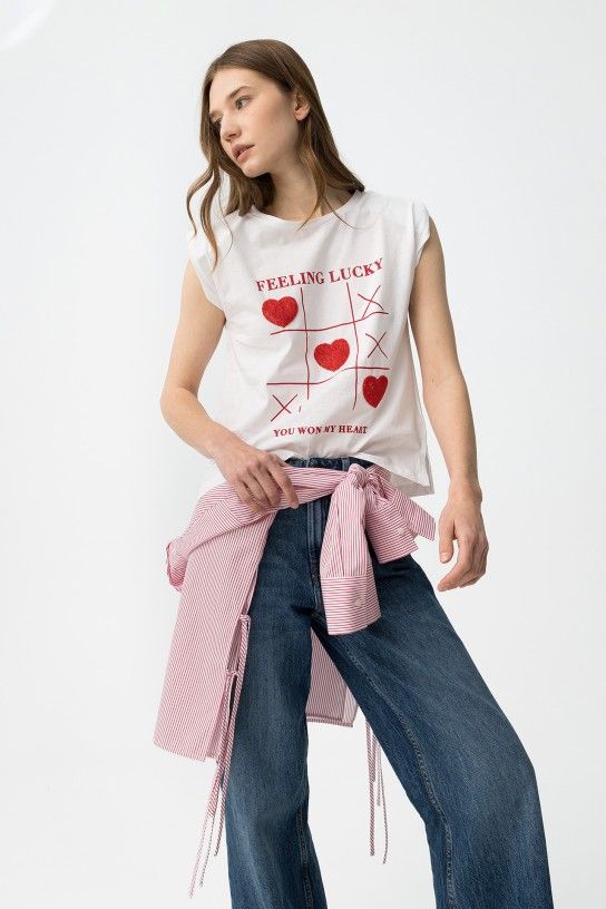 Camiseta blanca corazones Tiffosi